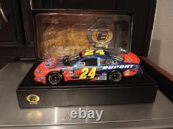 1/24 RCCA ELITE Jeff Gordon 2005 Dupont Chevrolet Daytona 500 Win Raced Version