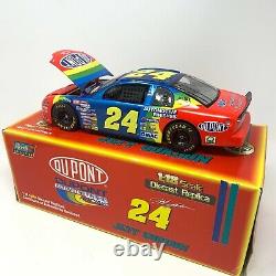118 Jeff Gordon #24 DuPont 1998 Chevrolet Monte Carlo Revell LIMITED EDITION