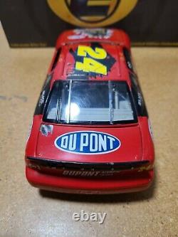 1997 Jeff Gordon #24 DuPont / Jurassic Park RCCA Elite 124 NASCAR Action MIB