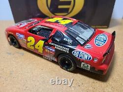 1997 Jeff Gordon #24 DuPont / Jurassic Park RCCA Elite 124 NASCAR Action MIB