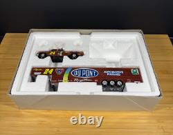 1998 JEFF GORDON DUPONT CHROMALUSION 164 SCALE DUALLY withTRAILER LIMITED EDITION