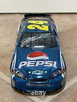 2006 Jeff Gordon DuPont Pepsi COLOR CHROME SIGNED AUTO COA HOLOGRAM NASCAR 1/24