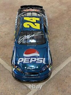 2006 Jeff Gordon DuPont Pepsi COLOR CHROME SIGNED AUTO COA HOLOGRAM NASCAR 1/24