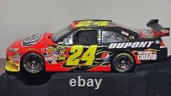 2009 Jeff Gordon #24 DuPont Gatorade Dual WIN 124 ELITE Action NASCAR Die-Cast