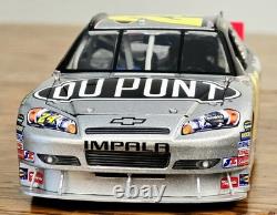 2010 #24 Jeff Gordon DuPont/Police Museum Impala 124 Diecast Action Platinum