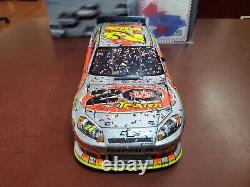 2012 Jeff Gordon #24 DuPont 20th Homestead Raced Win Elite 124 NASCAR MIB