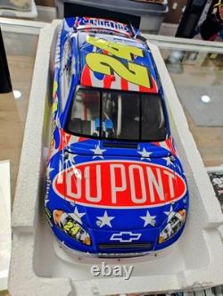 Action 124 NASCAR Jeff Gordon #24 DuPont Honoring Our Soldiers 2010 Impala. New