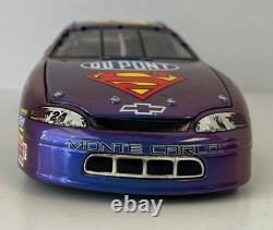 Action NASCAR Jeff Gordon #24 Dupont Superman Racing Variant 1999 Chevrolet 124