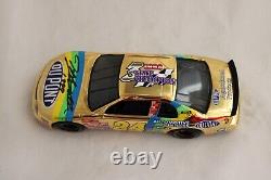 Autographed Nascar 1999 #24 Jeff Gordon Dupont 3 Time Champion Brookfield