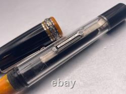 Delta Italy Colosseum Demonstrator 445/1926 Limited Edition Fountain Pen 18k M