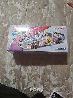 Dupont 2000 Nascar 124 Scale Car Autograph Jeff Gordon Limited Edition #24 NIB