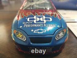 Jeff Gordon 1/24 2005 #24 Dupont Performance Alliance color chrome Autographed