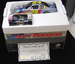 Jeff Gordon 2000 DuPont Automotive Finishes Chevrolet Monte Carlo Bank Set S6630