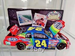 Jeff Gordon #24 DuPont Daytona 500 Winner 1997 Chevy Monte Carlo 1/24