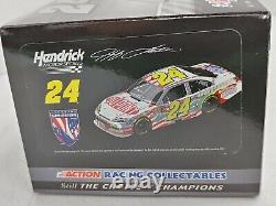 Jeff Gordon #24 DuPont Honoring Our Soldiers 2010 Impala FS 1/24 DieCast RARE