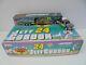 Jeff Gordon #24 Dupont/looney Tunes 2001 Action Dually With Trailer 1/64 Diecast