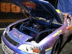 Jeff Gordon 24 DuPont Superman 1999 1/24 Chevrolet Monte Carlo Action RCCA Elite