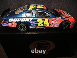 Jeff Gordon #24 Dupont 2002 1/24 Chevy Monte Carlo Action RCCA Elite #1635/3204