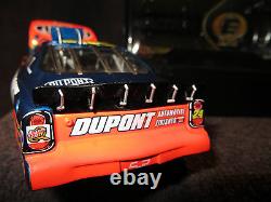Jeff Gordon #24 Dupont 2002 1/24 Chevy Monte Carlo Action RCCA Elite #1635/3204