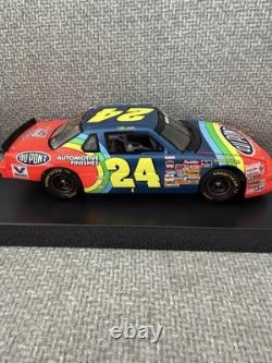 Jeff Gordon-Ray Evernham Signed #24 Dupont 1994 Charlotte Win Lumina 124 Scale