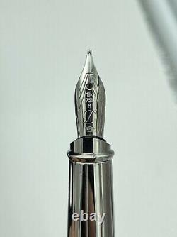 Limited Edition S T Dupont Alligator Palladium Fountain Pen XL