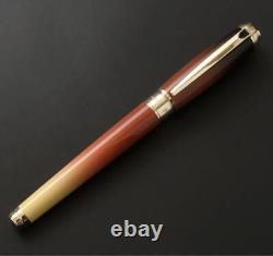 Limited edition fountain pen from Dupont Lighter, retail price 269,500 yen