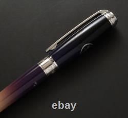 Limited edition fountain pen from Dupont Lighter, retail price 269,500 yen