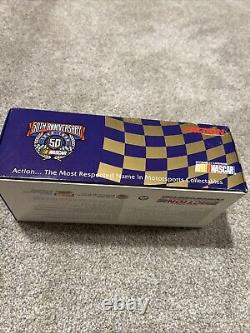 NASCAR 1998 JEFF GORDON #24 DUPONT LIMITED EDITION Action Diecast 124