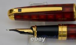 New S. T. Dupont Vertigo Limited Edition 18k Gold Fountain Pen