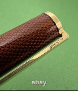 S. T. DUPONT CHAIRMAN AMBER MONTPARNASSE FOUNTAIN PEN LIMITED EDITION 18K Nib R25