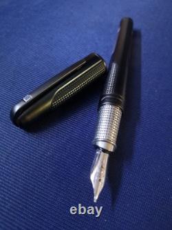 S. T DUPONT LIMITED EDITION JAMES BOND BLACK PVD 18k nib FOUNTAIN PEN