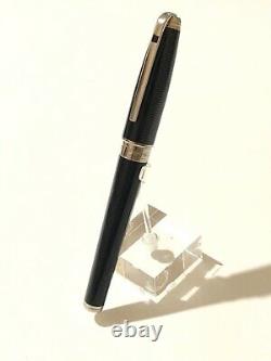S. T. Dupont 007 Casino Royal Limited Edition Rollerball pen