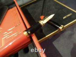 S. T. Dupont ART DECO Fountain Pen 1996 Limited Edition Lacquer Cased