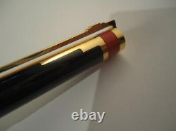 S. T. Dupont ART DECO Fountain Pen 1996 Limited Edition Lacquer Cased