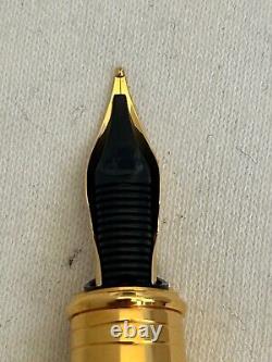 S. T Dupont Afrika/Africa Limited Edition 1000 Fountain Pen, 18K M Nib-Mint