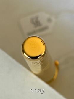 S. T Dupont Afrika/Africa Limited Edition 1000 Fountain Pen, 18K M Nib-Mint