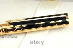 S. T Dupont Black Teatro Limited Edition Fountain Pen C. 1997 Floor Model