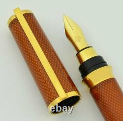 S. T. Dupont Chairman Amber Montparnasse Fountain Pen Limited Edition 18k