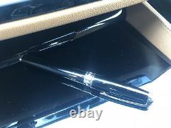 S. T. Dupont Diamonds Limited Edition XL Fountain Pen Medium Nib 481675m