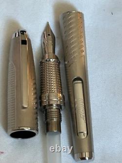S. T Dupont James Bond 007 Limited Edition 3007 Fountain Pen, 18K M Nib-Mint
