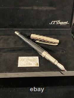 S. T. Dupont Le Crocodile Limited Edition Fountain Pen