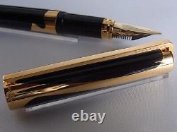 S. T. Dupont Limited Edition Art Nouveau Fountain Pen Black GT 18K M Nib