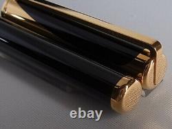 S. T. Dupont Limited Edition Art Nouveau Fountain Pen Black GT 18K M Nib