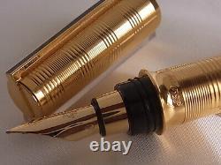 S. T. Dupont Montparnasse Fountain Pen Limited Edition Mozart Requiem Gold M