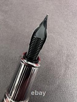 S. T. Dupont Palladium Napoleon Bonaparte Limited Edition Foontain Pen, 18K Gold