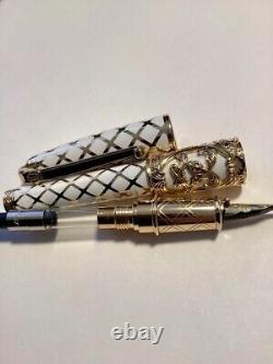 S. T. Dupont S. T. Dupont fountain pen Versailles Limited Edition
