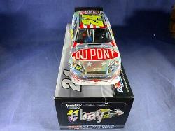 U5-4 Jeff Gordon #24 Dupont Honoring Our Soldiers / Flashcoat -2010 Chevy Impala