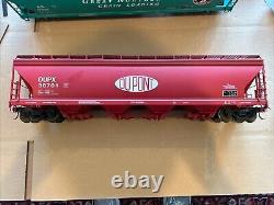 USA Trains Dupont Four Bay Covered Hopper G Scale C7/ex R14120