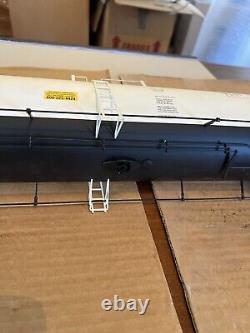 USA Trains R15173 Dupont Dupx Extruded Aluminum Modern Tank Car G Scale C7/ex