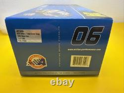 X RARE Action Jeff Gordon Dupont 2006 Monte Carlo 118 New 1/1008 SPECIAL PAINT